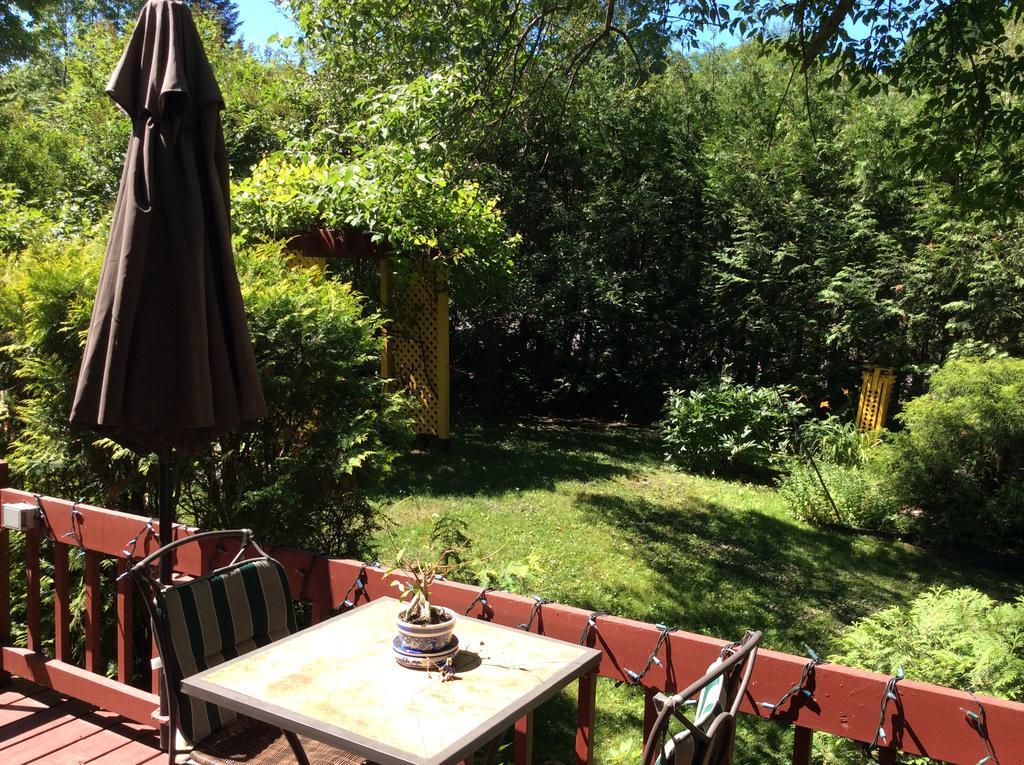 Chez Lulu Et Lutin Bed and Breakfast Rawdon Exteriör bild