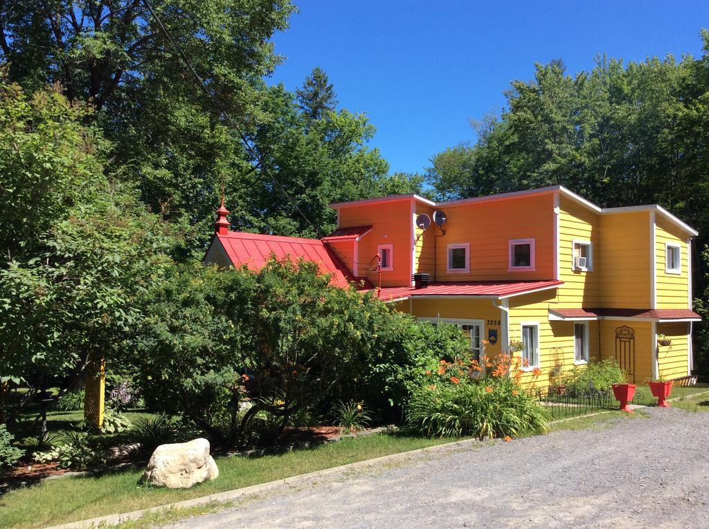 Chez Lulu Et Lutin Bed and Breakfast Rawdon Exteriör bild